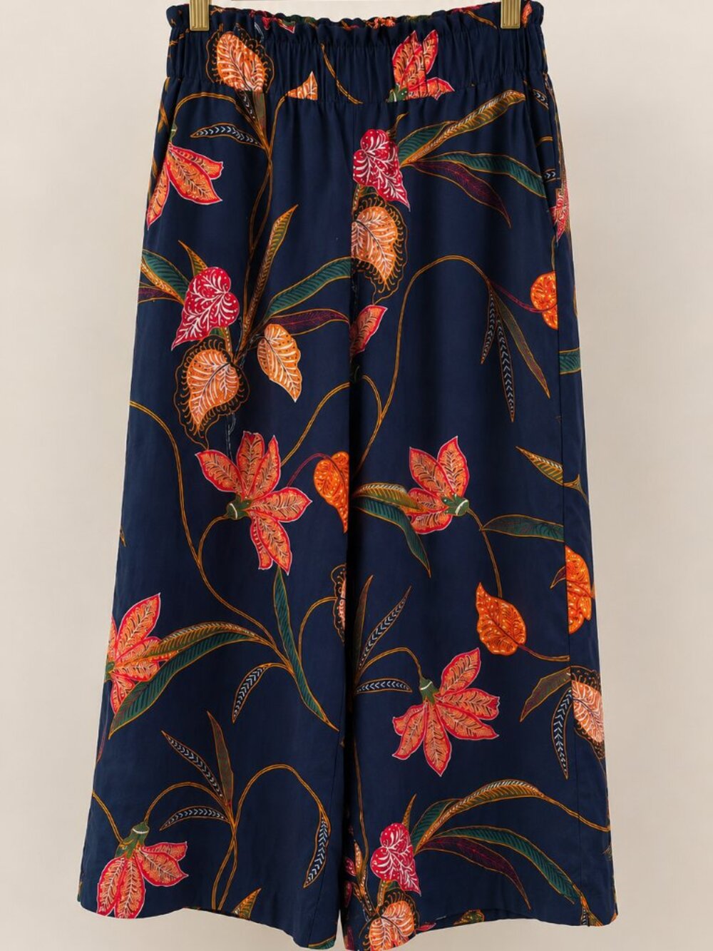 LOFT Floral Tie Waist Fluid Wide Leg Capri Pants | Size Petite Small (SP)